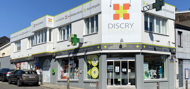 Façade de la Pharmacie Discry - Laurent Detry